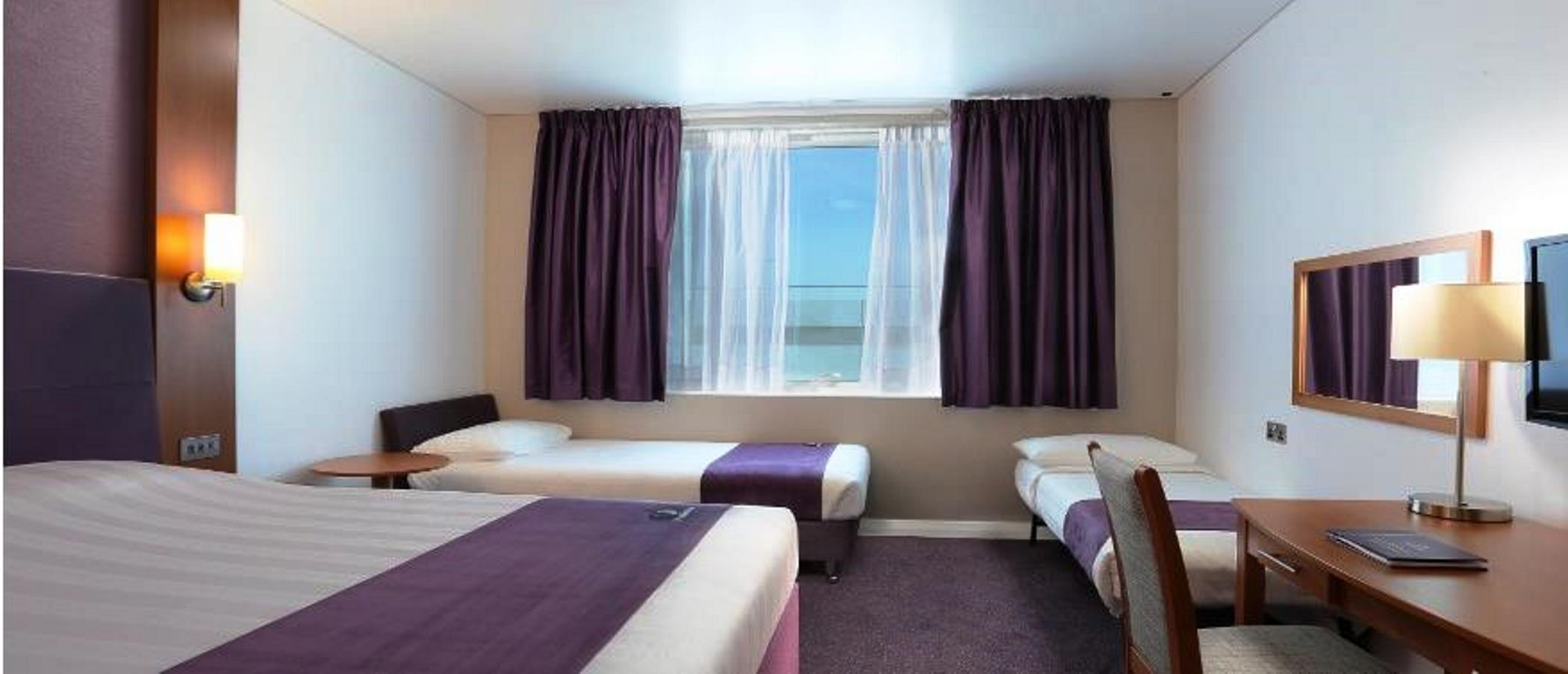 Premier Inn Dubai Silicon Oasis Екстериор снимка