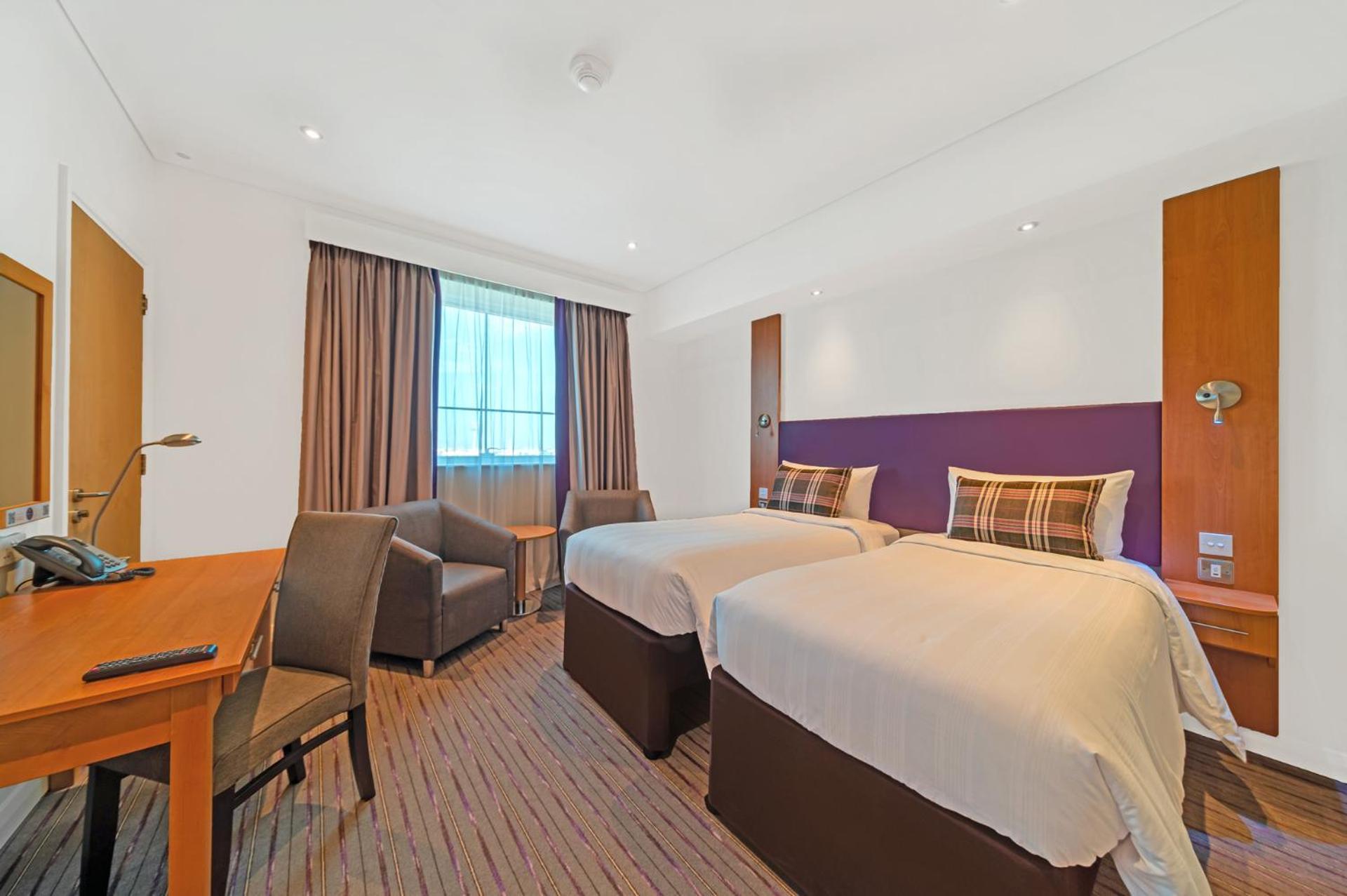 Premier Inn Dubai Silicon Oasis Екстериор снимка