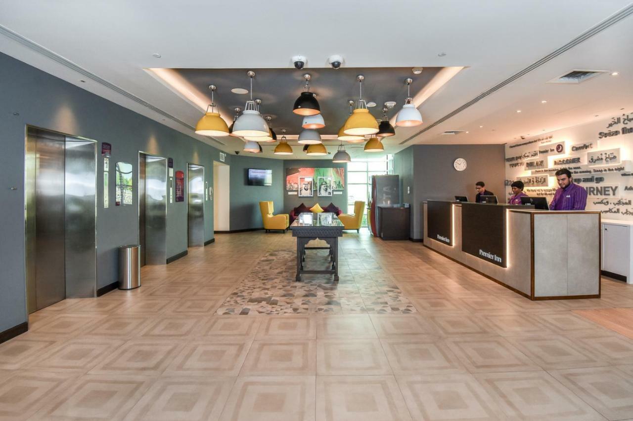 Premier Inn Dubai Silicon Oasis Екстериор снимка