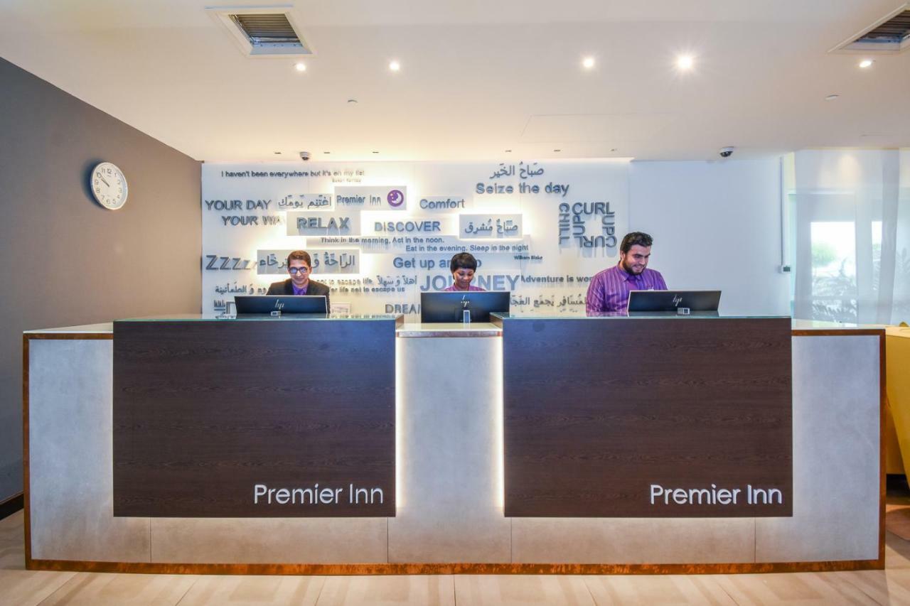 Premier Inn Dubai Silicon Oasis Екстериор снимка