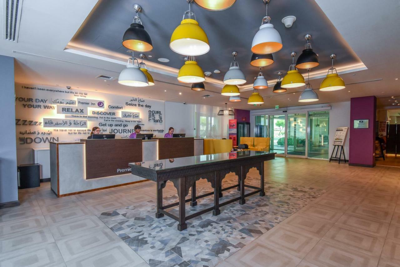 Premier Inn Dubai Silicon Oasis Екстериор снимка